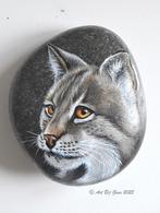 Portret van een stoere kat geschilderd op riviersteen, Ophalen of Verzenden