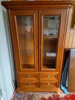 Mooie noten vitrinekast nieuwstaat, Huis en Inrichting, Kasten | Vitrinekasten, Ophalen, 100 tot 150 cm, 150 tot 200 cm, 25 tot 50 cm