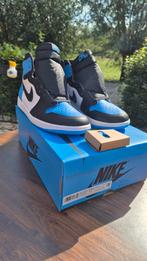 Jordan 1 High UNC Maat 45 Nieuw, Blauw, Nike, Nieuw, Ophalen of Verzenden
