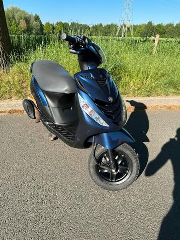 Piaggio Zip 4T gezocht! Wok - Opknapper geen probleem!! beschikbaar voor biedingen
