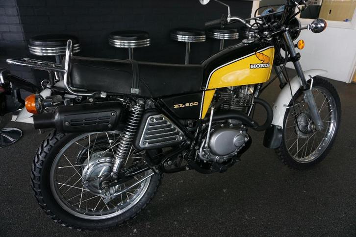 Prachtige in originele staat !!! Honda 250 XL b.j.1977, Motoren, Motoren | Oldtimers, Enduro, 1 cilinder, Ophalen