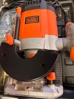BLACK+DECKER KW1200E bovenfrees, Ophalen of Verzenden, Bovenfrees, Elektrisch, Black & Decker