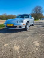 Mazda MX-5 1.6 I 2002 Grijs, Achterwielaandrijving, 4 cilinders, Cabriolet, 1010 kg