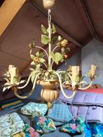 Vintage  bloemenkroonluchter., Ophalen