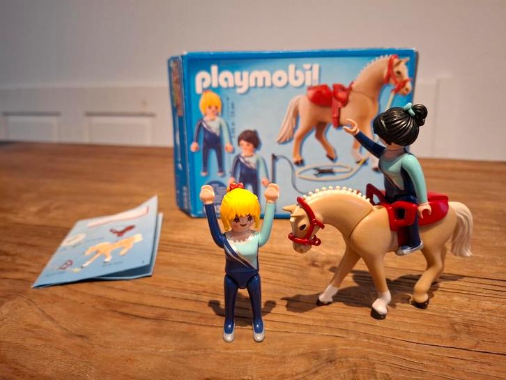 PLAYMOBIL Country Voltigeteam met paard - 6933, Kinderen en Baby's, Speelgoed | Playmobil, Zo goed als nieuw, Ophalen of Verzenden