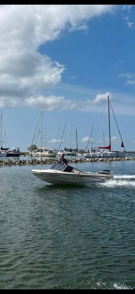 Glastron V144, incl. Riba1000 trailer, Watersport en Boten, Speedboten, Gebruikt, 3 tot 6 meter, Benzine, Minder dan 70 pk, Polyester
