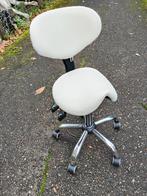 ZADELKRUK MET RUG  LEUNING  (ALS NIEUW), Ophalen, Zo goed als nieuw, Hout