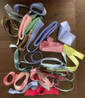 Lint in verschillende kleuren en maten; NIEUW beschikbaar voor biedingen
