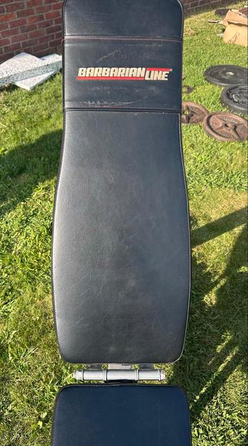 Barbarian Line Bench - Gebruikt beschikbaar voor biedingen