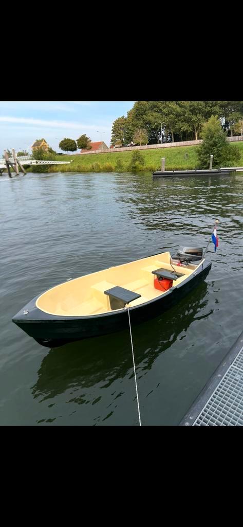 Mooie kunststof boot te koop!, Watersport en Boten, Kano's, Gebruikt, Overige typen, Ophalen of Verzenden