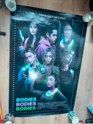 Bodies Bodies Bodies horror A24 bioscoopposter 
 beschikbaar voor biedingen
