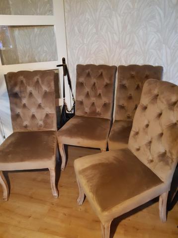 Velvet eethoekstoelen