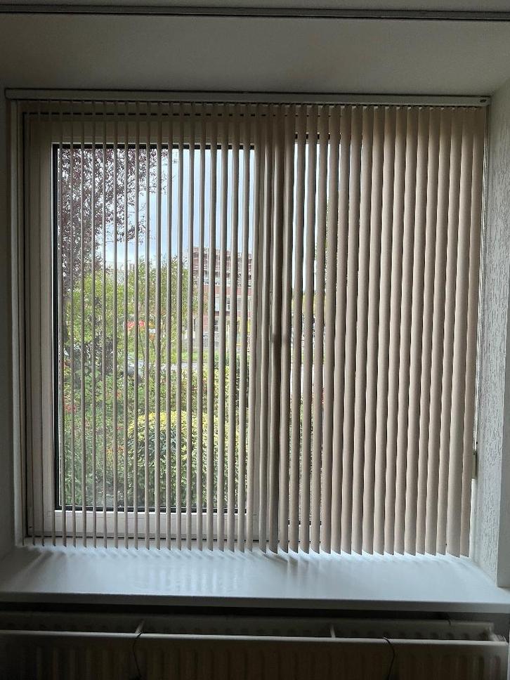 Lamellen Luxaflex aluminium, Huis en Inrichting, Stoffering | Gordijnen en Lamellen, Gebruikt, 150 tot 200 cm, 100 tot 150 cm