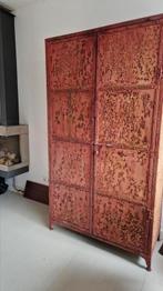 Prachtige rode ruime stalen kast incl glazen rek, Huis en Inrichting, Kasten | Overige, Ophalen, Gebruikt