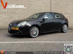 Alfa Romeo Giulietta 1.6 JTDm Distinctive | Leder/Alcantara, Voorwielaandrijving, Stof, Gebruikt, 4 cilinders