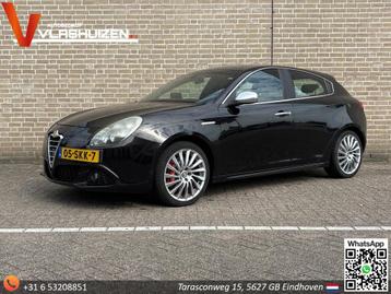 Alfa Romeo Giulietta 1.6 JTDm Distinctive | Leder/Alcantara  beschikbaar voor biedingen