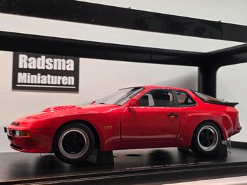 Porsche 924 Carrera GT 1980 - Rood - AUTOart 1:18 beschikbaar voor biedingen
