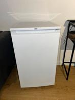 Compacte Beko Vrieskast - KS166022 - Ideaal voor kleine ruim, Witgoed en Apparatuur, Vriezers en Diepvrieskisten, Minder dan 85 cm