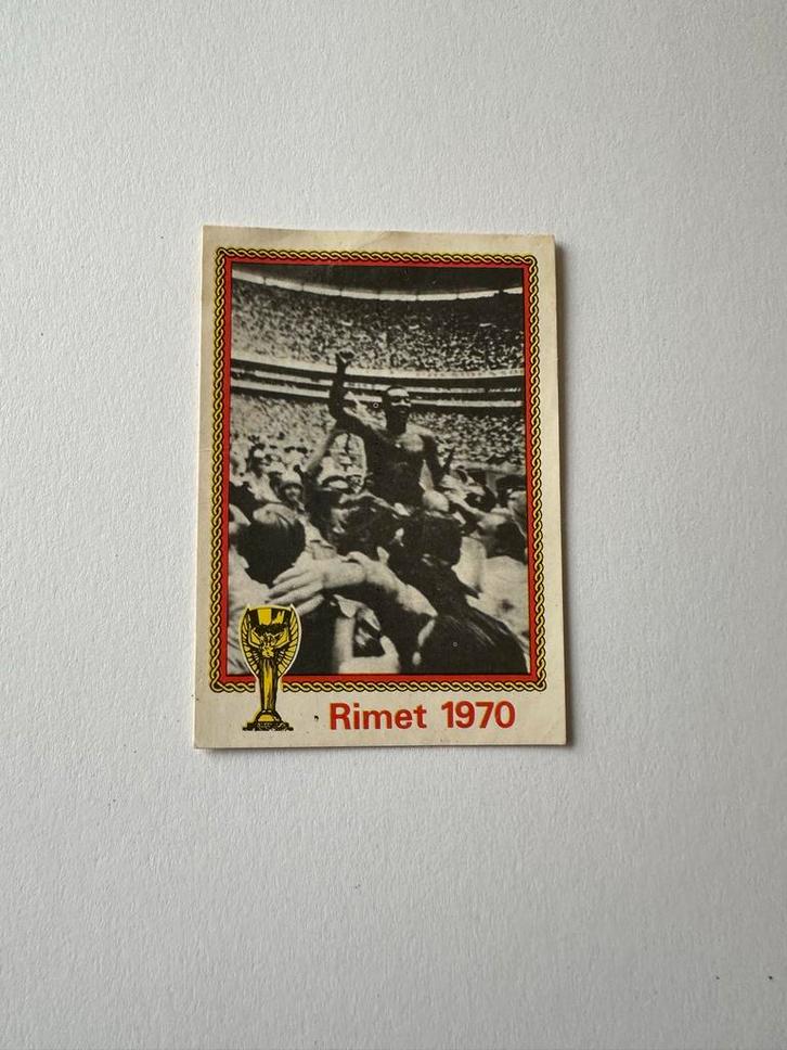 Panini Munchen WK 74 - Rimet story Pele nummer 50, Verzamelen, Sportartikelen en Voetbal, Gebruikt, Poster, Plaatje of Sticker