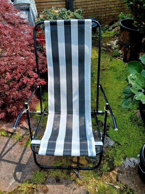 Tuinstoel met twee standen, Tuin en Terras, Tuinstoelen, Zo goed als nieuw, Metaal, Inklapbaar, Verstelbaar, Ophalen of Verzenden