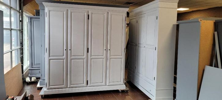 Kledingkasten, linnenkasten, garderobekasten brocante kasten, Huis en Inrichting, Kasten | Overige, Zo goed als nieuw, Ophalen