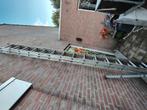 2 x 14 sporten ladder met stabilisator, Doe-het-zelf en Verbouw, Ladders en Trappen, Ophalen, Gebruikt, 4 meter of meer