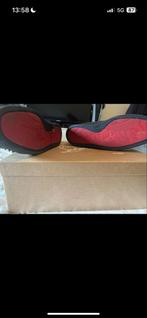 Christian Louboutin Schoenen - Maat 43, Ophalen of Verzenden, Zo goed als nieuw, Zwart, Veterschoenen