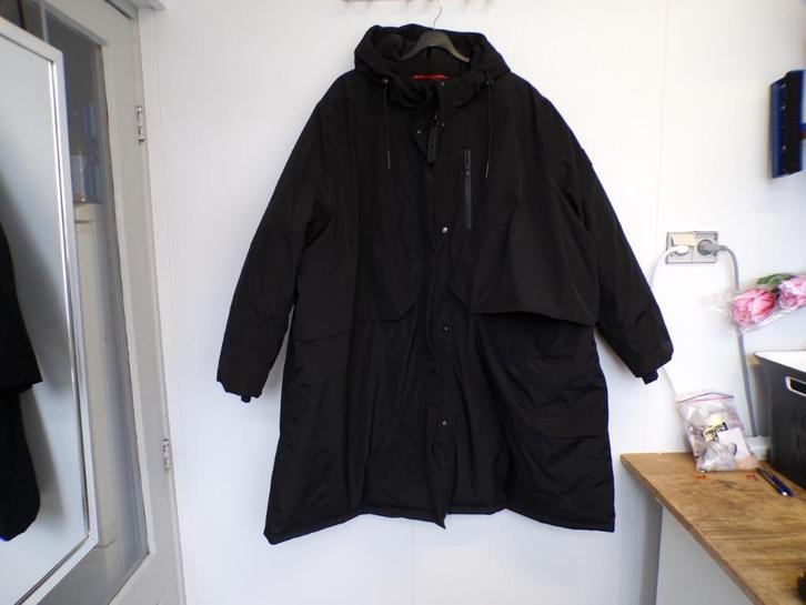 ger. Prachtige zwarte Hyprar winterjas Ulla Popken 62/64, Kleding | Dames, Grote Maten, Zo goed als nieuw, Jas of Mantel, Zwart