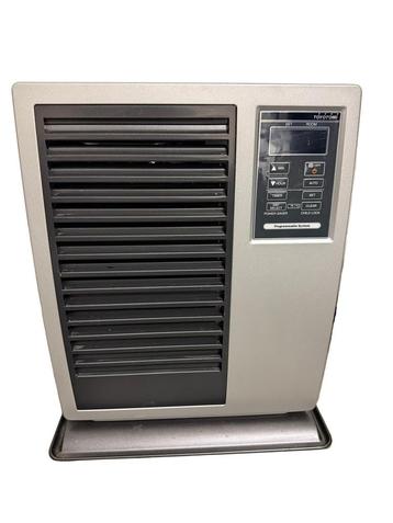 Zibro/Toyotomi FF V 30 T 3,0KW Gevelkachel petroleumkachel beschikbaar voor biedingen