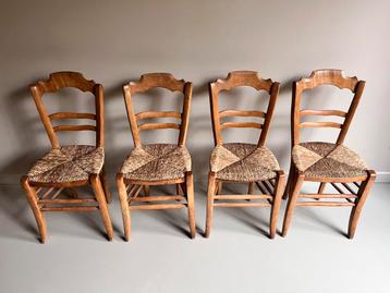 Set van 4 Antieke Culemborgse Boeren stoelen eetkamer keuken beschikbaar voor biedingen