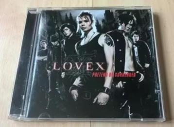 CD Lovex – Pretend Or Surrender beschikbaar voor biedingen