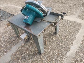 Black&Decker Afkort Zaag en Zaagtafel beschikbaar voor biedingen
