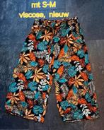 Perfect voor de zonvakantie!

3/4 viscose broek. Mt s-m n, Ophalen of Verzenden, Nieuw, Maat 38/40 (M), Driekwart