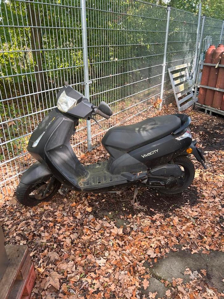 Peugeot vivacity 2009, Fietsen en Brommers, Scooters | Peugeot, Gebruikt, Vivacity, Maximaal 45 km/u, Tweetakt, Ophalen