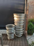 2 grote Bloempotten, Tuin en Terras, Bloempotten, Ophalen, Kunststof, Gebruikt, 40 cm of meer
