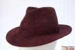 Vintage Gleufhoed Tonak bordeaux haarvilt 56, Hoed, Tonak, Ophalen of Verzenden, 57 cm (M, 7⅛ inch) of minder