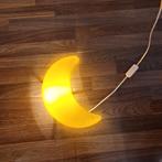 Ikea Drömsyn wandlamp Smila Mane (maan), Huis en Inrichting, Lampen | Wandlampen, Ophalen of Verzenden, Zo goed als nieuw, Kunststof