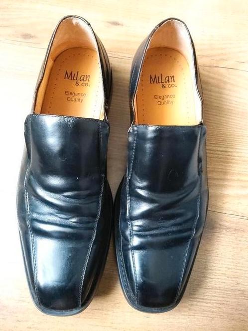 Milan & co leren schoenen loafers - hak defect Maat 41 42, Kleding | Heren, Schoenen, Gedragen, Loafers, Zwart, Ophalen of Verzenden