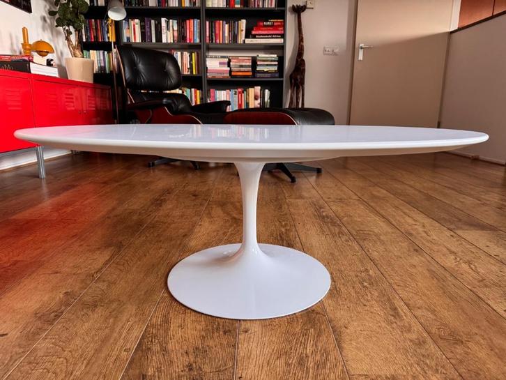 Knoll - Saarinen salontafel - ovaal, Huis en Inrichting, Tafels | Salontafels, Zo goed als nieuw, Minder dan 50 cm, 50 tot 100 cm