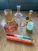 Twee kleurrijke kaarsen - zelfgemaakt / handmade, Huis en Inrichting, Woonaccessoires | Kandelaars en Kaarsen, Ophalen of Verzenden