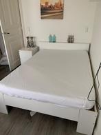 Wit Ikea bed met goede lattenbodem & gratis matras, Huis en Inrichting, Slaapkamer | Bedden, Modern, Gebruikt, 140 cm, Wit