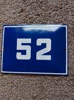 Emaille nummerbord huisnummer 52, Ophalen of Verzenden