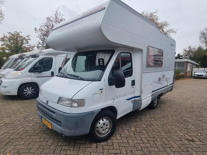 Dethleffs Globetrotter bj 2001 top staat, Caravans en Kamperen, Campers, Particulier, tot en met 5, Half-integraal, Dethleffs