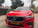 Volvo XC60 T5 250pk Geartronic 2018 Rood, Auto's, Volvo, Origineel Nederlands, Te koop, Emergency brake assist, 5 stoelen