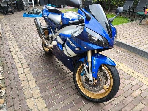 Yamaha R1 1000cc - Een Oldskool Beest, Niet Voor Iedereen!, Motoren, Motoren | Yamaha, Particulier, Super Sport, meer dan 35 kW