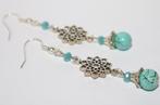 Oorbellen met turquoise kralen en mooie tussenzetsels, Met kristal, Overige materialen, Hangers, Nieuw