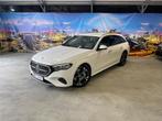Mercedes-Benz E-Klasse E300e 313pk 9G-TRONIC 2024 LuxuryLine, Auto's, Automaat, USB, 4 cilinders, Leder en Stof