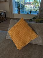 Sierkussens 2 stuks okergeel en groen, Huis en Inrichting, Woonaccessoires | Kussens, Ophalen of Verzenden, Zo goed als nieuw