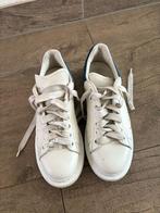 Alexander McQueen Sneakers Maat 37,5, Wit, Ophalen of Verzenden, Alexander mcqueen, Sneakers of Gympen