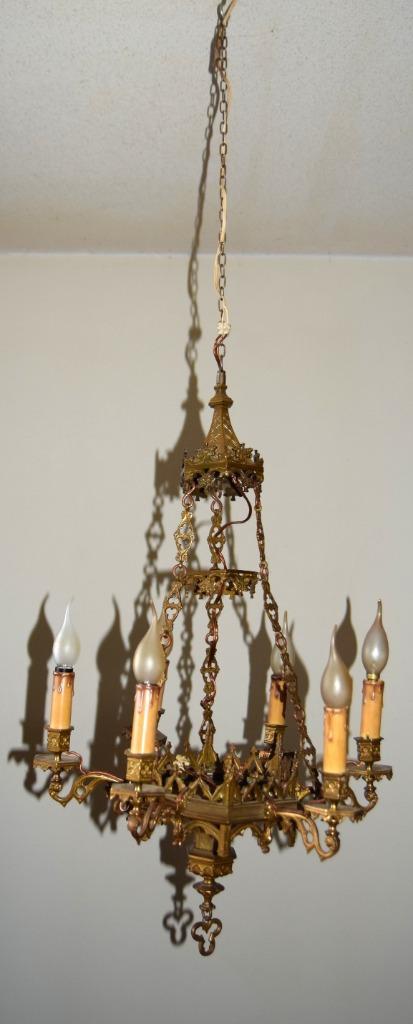 19e eeuwse Franse bronzen vergulde kroonluchter neo-gotiek, Antiek en Kunst, Antiek | Lampen, Verzenden